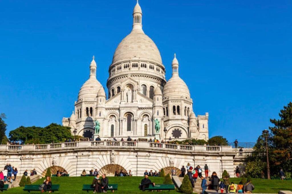 Suite Luxury République París Exterior foto